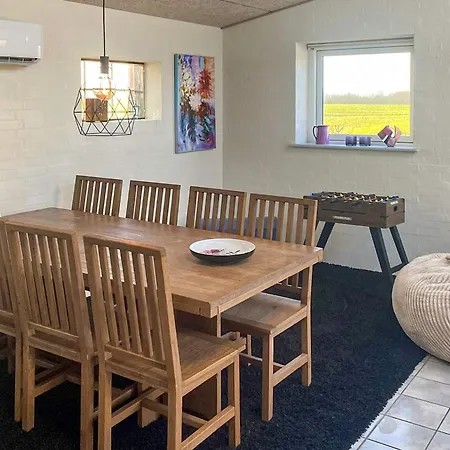 4 Person In Lemvig Semesterbostad